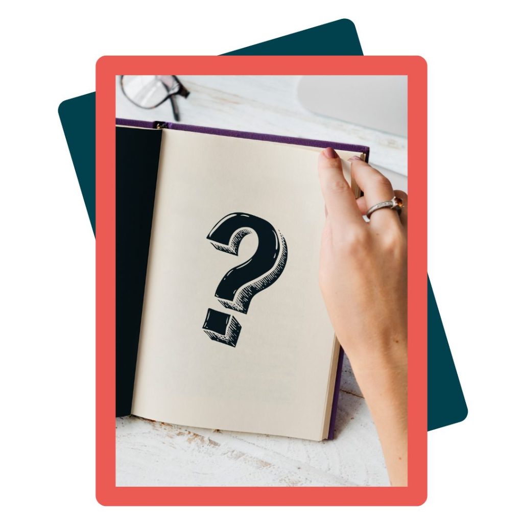 Punto interrogativo su pagina bianca